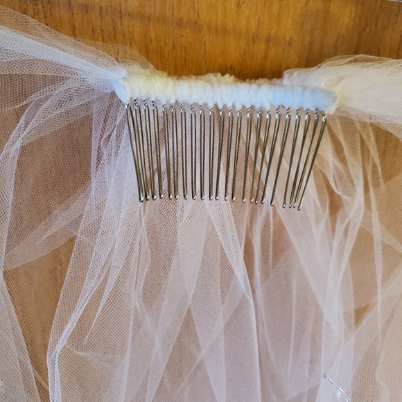 Melissa Sweet Collection Wedding Dress - Picture 14 of 15